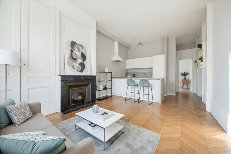 T2 traversant de 42 m² Lyon 8e / Grange Blanche