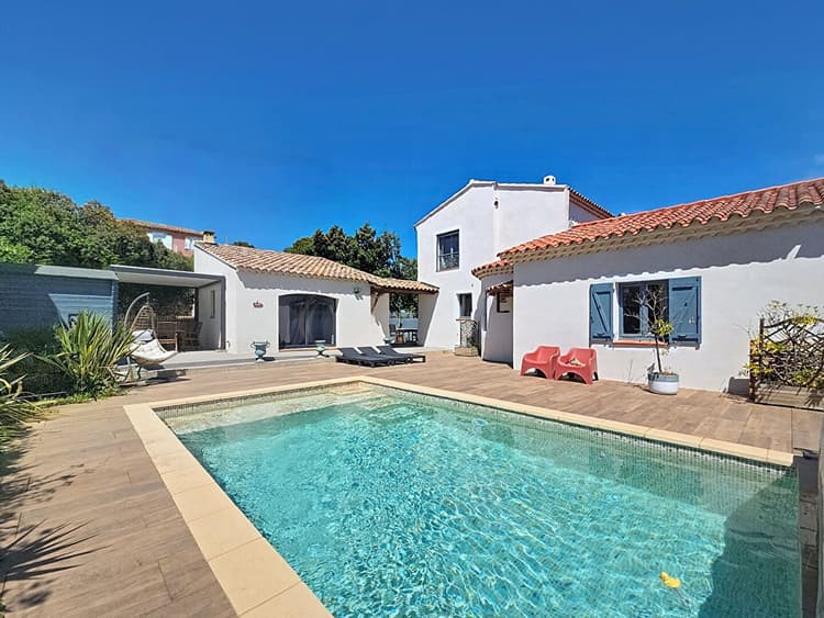 Villa de charme 5 chambres avec piscine à Bandol