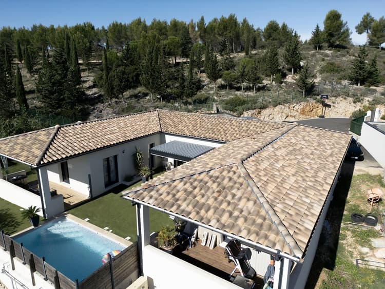 Vente maison plain pied contemporaine avec piscine ,Rochefort-du-Gard