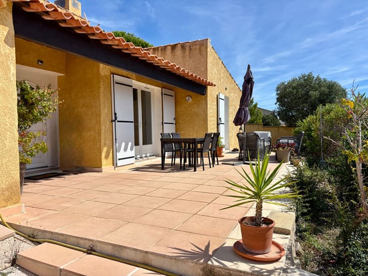 A VENDRE - MAISON T4 SAUSSET LES PINS AVEC GARAGE - SAUSSET-LES-PINS