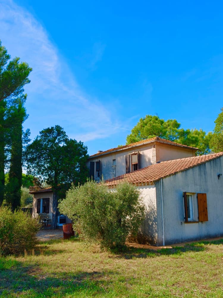 Mazet118 m² sur 1700 m² de terrain