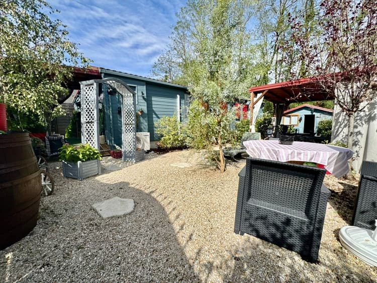 Mobil-home Chalet à Le Chatelet-en-brie (77820)