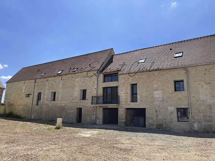 Grande maison T6 dans un corps de ferme
