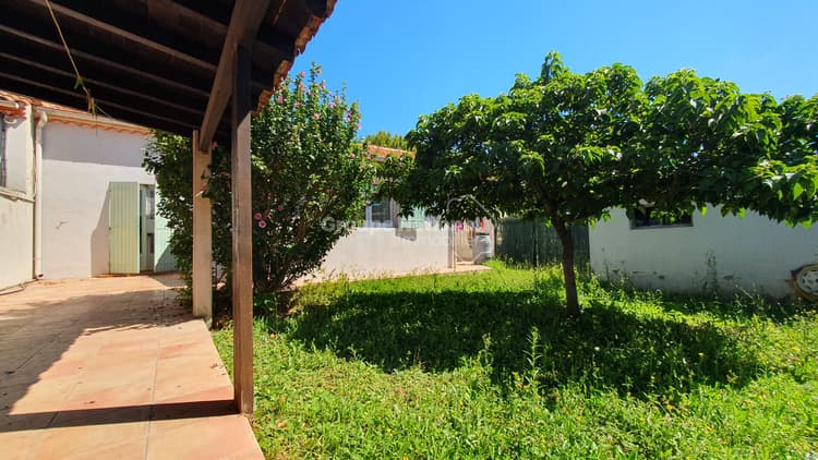 Villa en viager de plain pied, 2 chambres avec jardin