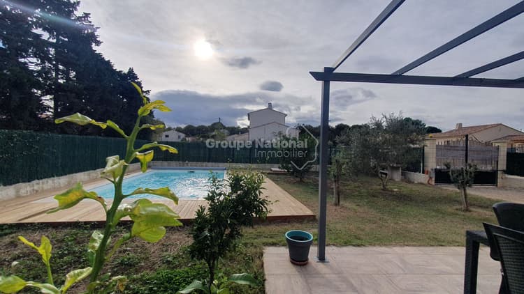 MEYNES VILLA RECENTE