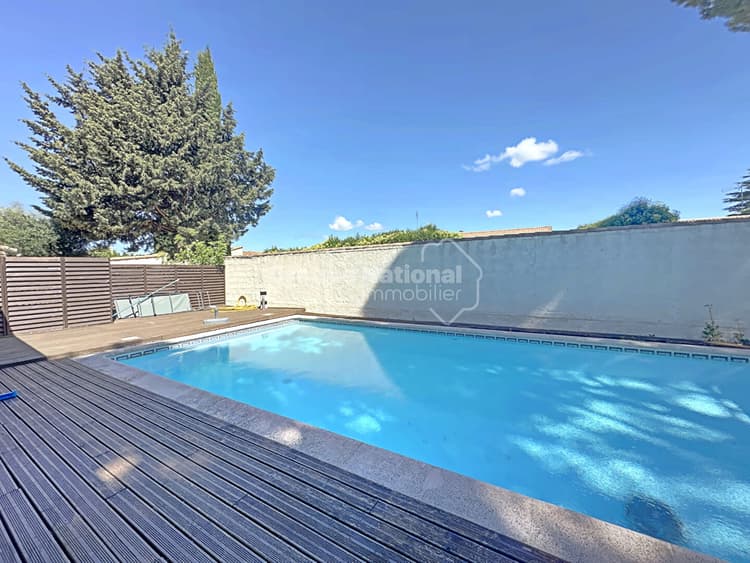 Maison 5 pièce(s) 110 m2 - piscine - garage