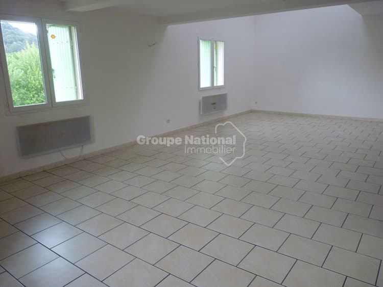 Appartement Duplex Flassans Sur Issole 4 pièce(s) 91 m2