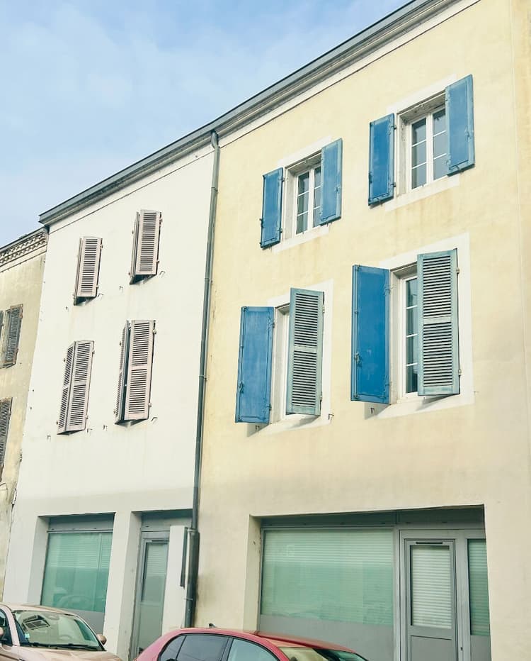 Immeuble de 9 appartements entièrement loué
