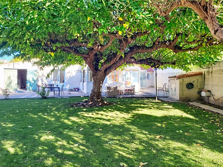 Maison Chateaurenard 3 pièce(s) 67,62 m2 jardin 931m2 garage