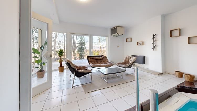 Maison bi-familiale 390 m²