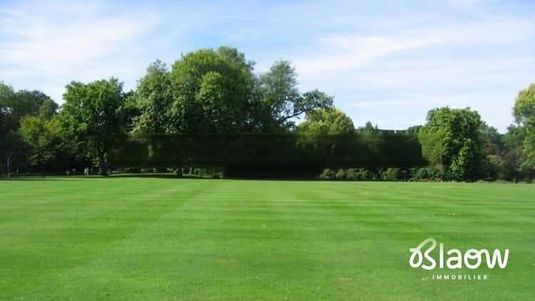 Terrain constructible de 651 m² à vendre à Jonage