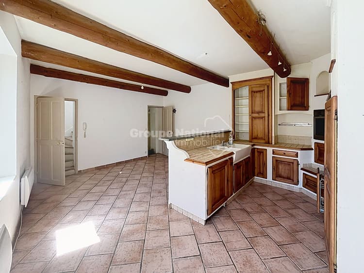Appartement en Duplex Ste Cécile les Vignes