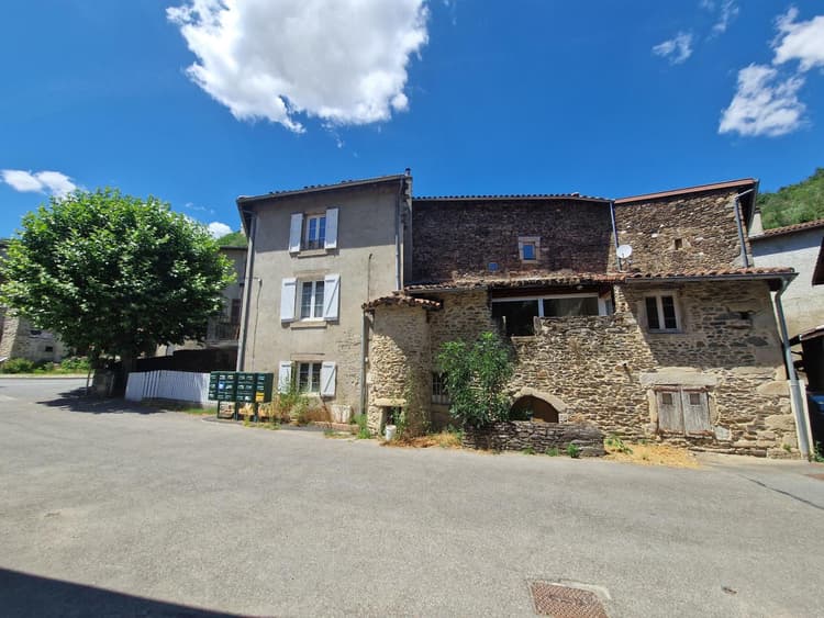 Grande Maison de village
