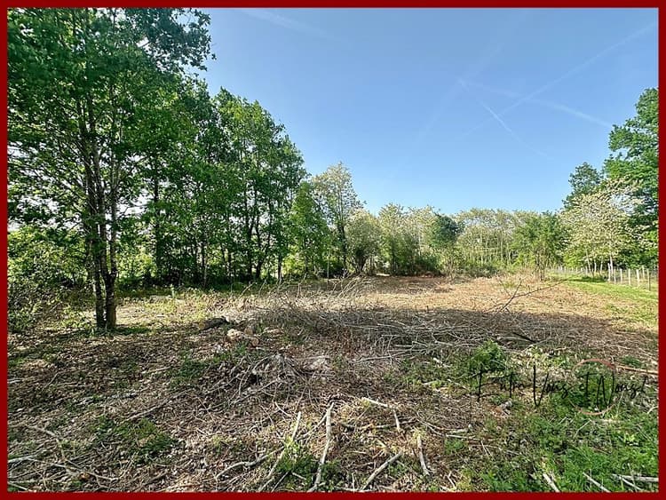 Terrain constructible 1140 m²