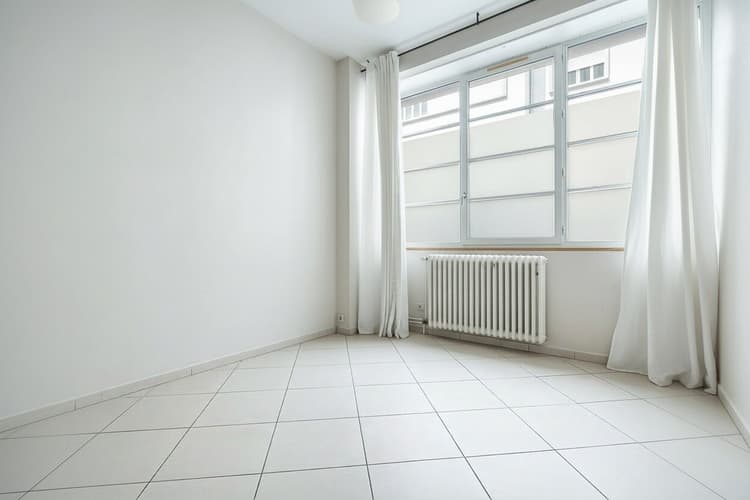 Local composé de 2 bureaux avec salle d'attente
