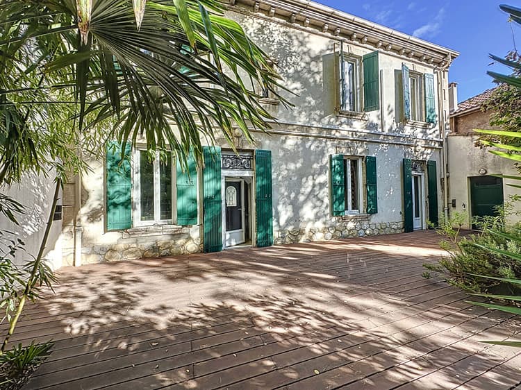 Maison Avignon 5 pièce(s) 92m2,+ 20m2 de dépendance, 3 chambres, jardin, garage