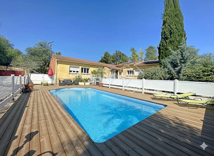 Maison Lunel Viel 10 pièce(s) 230 m2