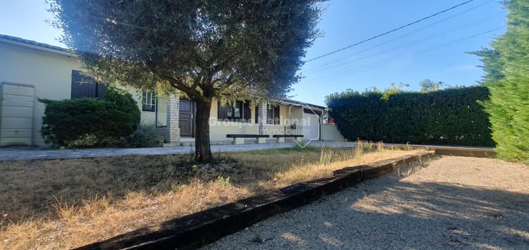 Montfrin Villa avec piscine