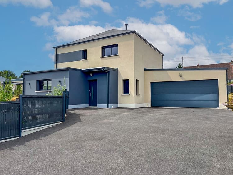 Maison Conde En Normandie 6 pièce(s) 143 m2