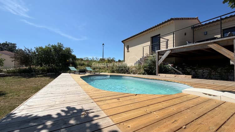 Maison récente 125 m2 avec pisicne et garage