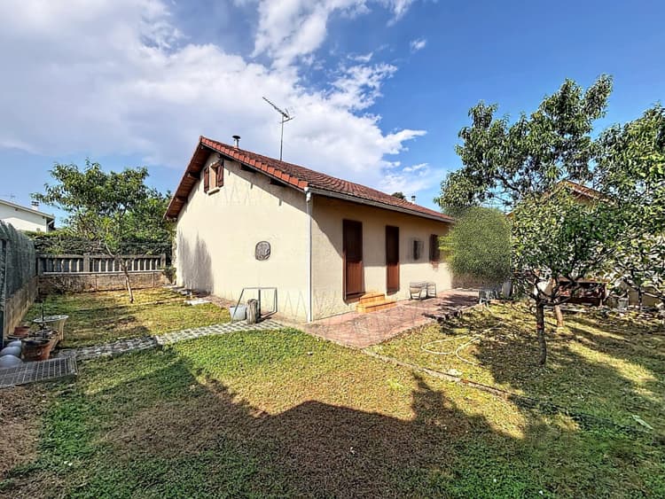 Maison à vendre à Meyzieu au coeur de la Jacquière