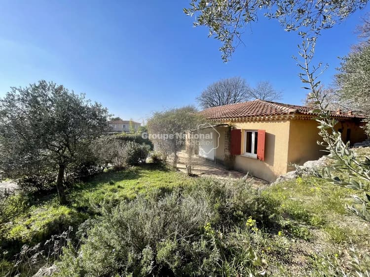 MALEMORT DU COMTAT MAISON DE PLAIN PIED DE 94 M2