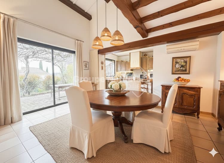 Maison Villevieille 6 pièce(s) 128 m2