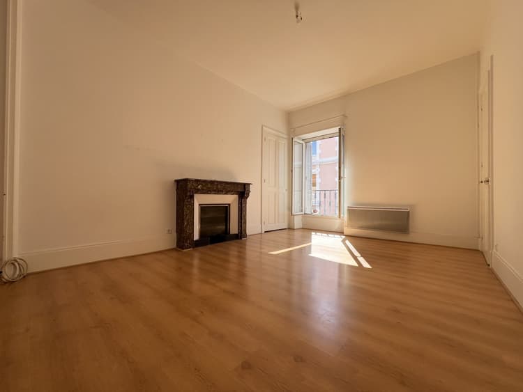 Appartement T2 52 m2- A vendre - Grenoble centre
