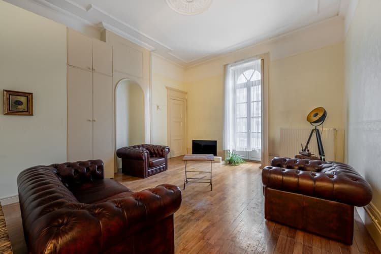 UN PIED À TERRE DANS LA BOUCLE