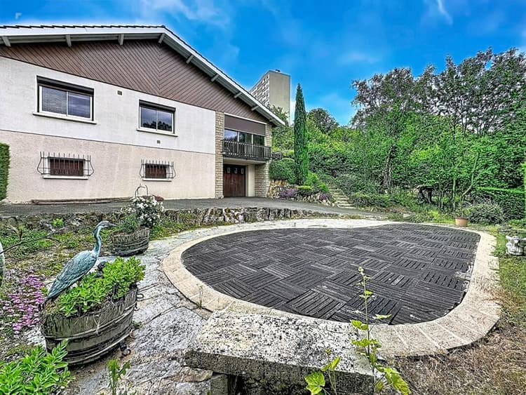 Maison 6 pièces 117 m² à 5 mn à pied du métro