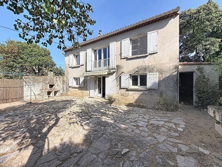 Villeneuve-lès-Avignon Maison 150 m² sur 775 m² de terrain