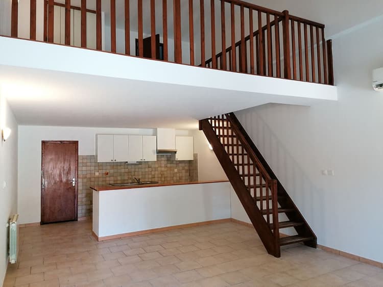 Appartement Chateaurenard 2 pièce(s) 65m2