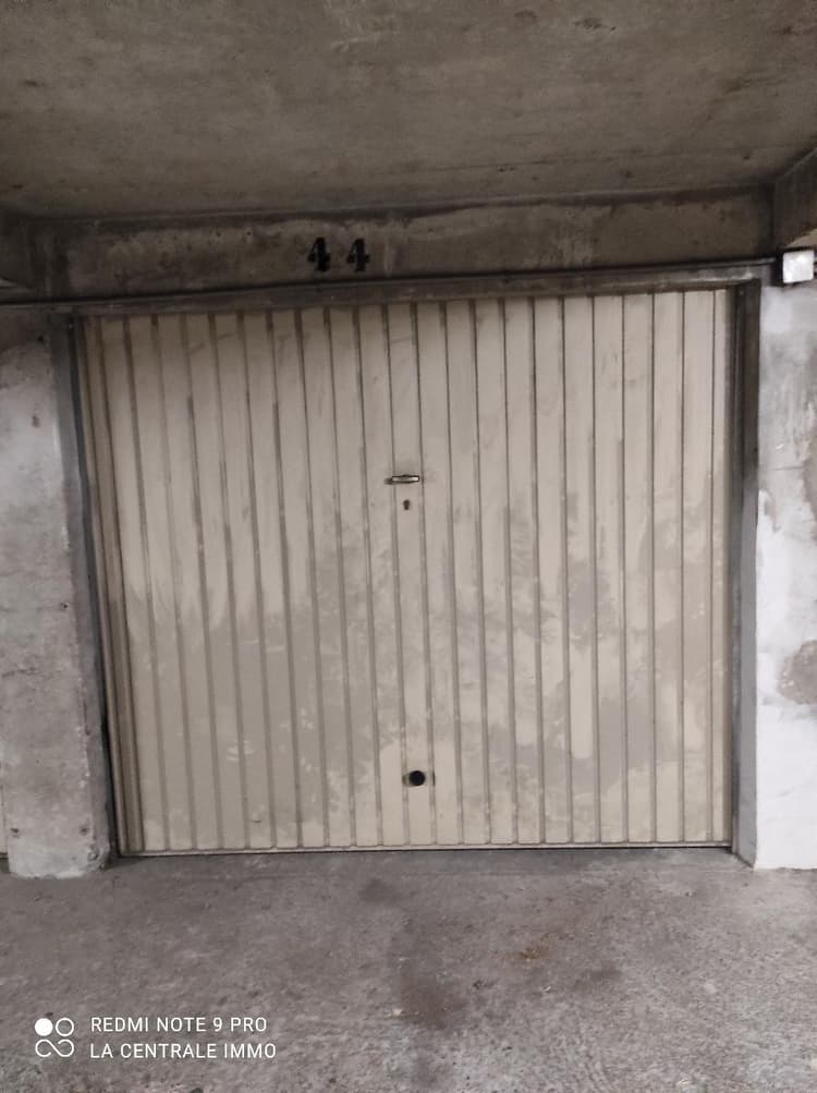 GARAGE PROXIMITE DOUA