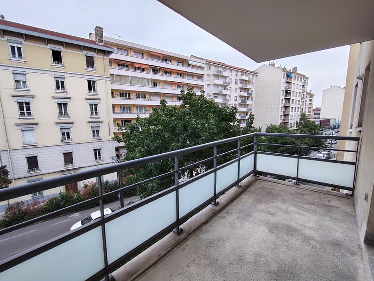 Appartement T2 De 47.28m² - Cours Emile Zola Villeurbanne