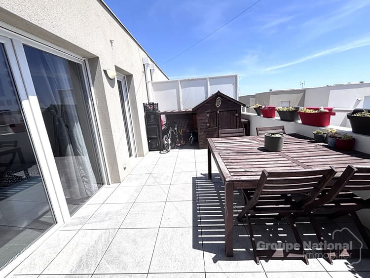 Appartement 4 pièces à vendre à Miramas - Dernier étage, terrasse, parking couvert