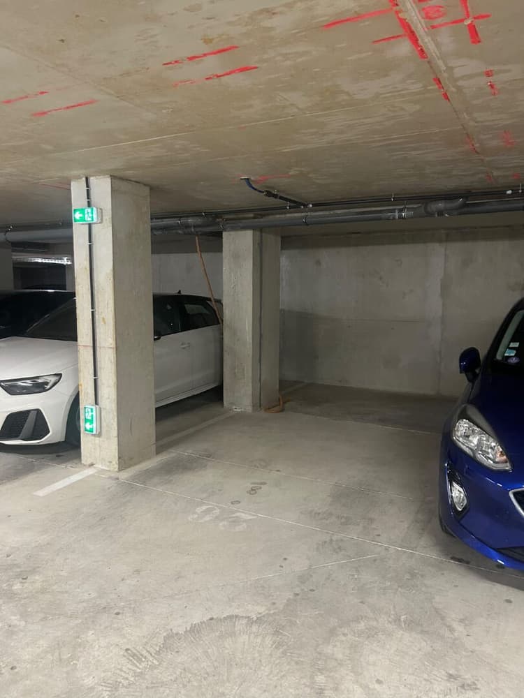 Place de parking -stationnement sous sol