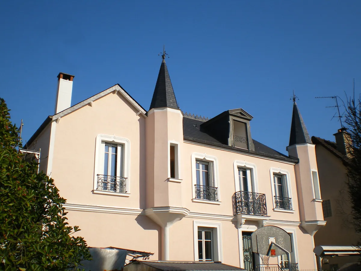 Maison ancienne en banlieue parisienne dont la vente impose un DPE valide et, selon sa classe, un audit énergétique