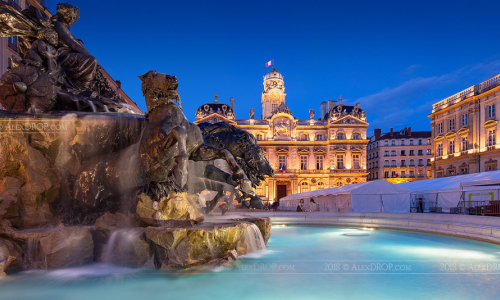 LYON 08