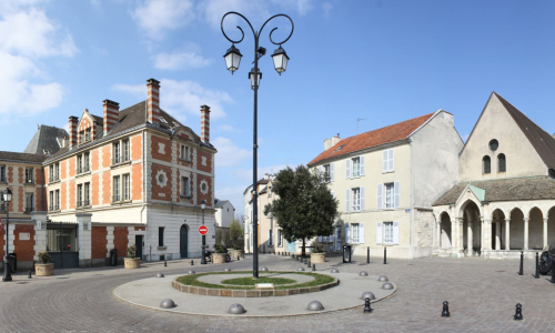 ST MAUR DES FOSSES