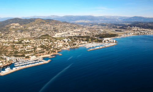 Pourquoi acheter ou vendre à  Mandelieu-la-Napoule en Mars 2026 ? Le guide immobilier