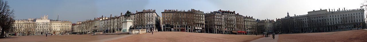 LYON 06