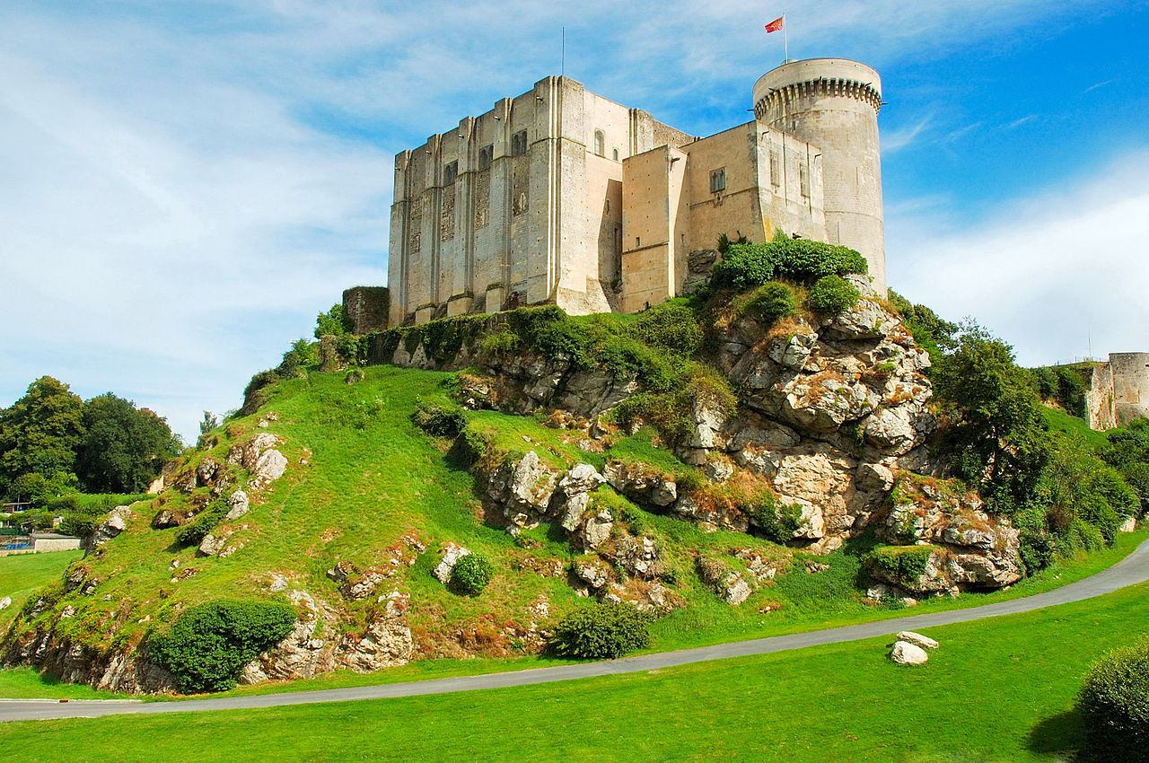 Découverte de Falaise, joyau de la Normandie