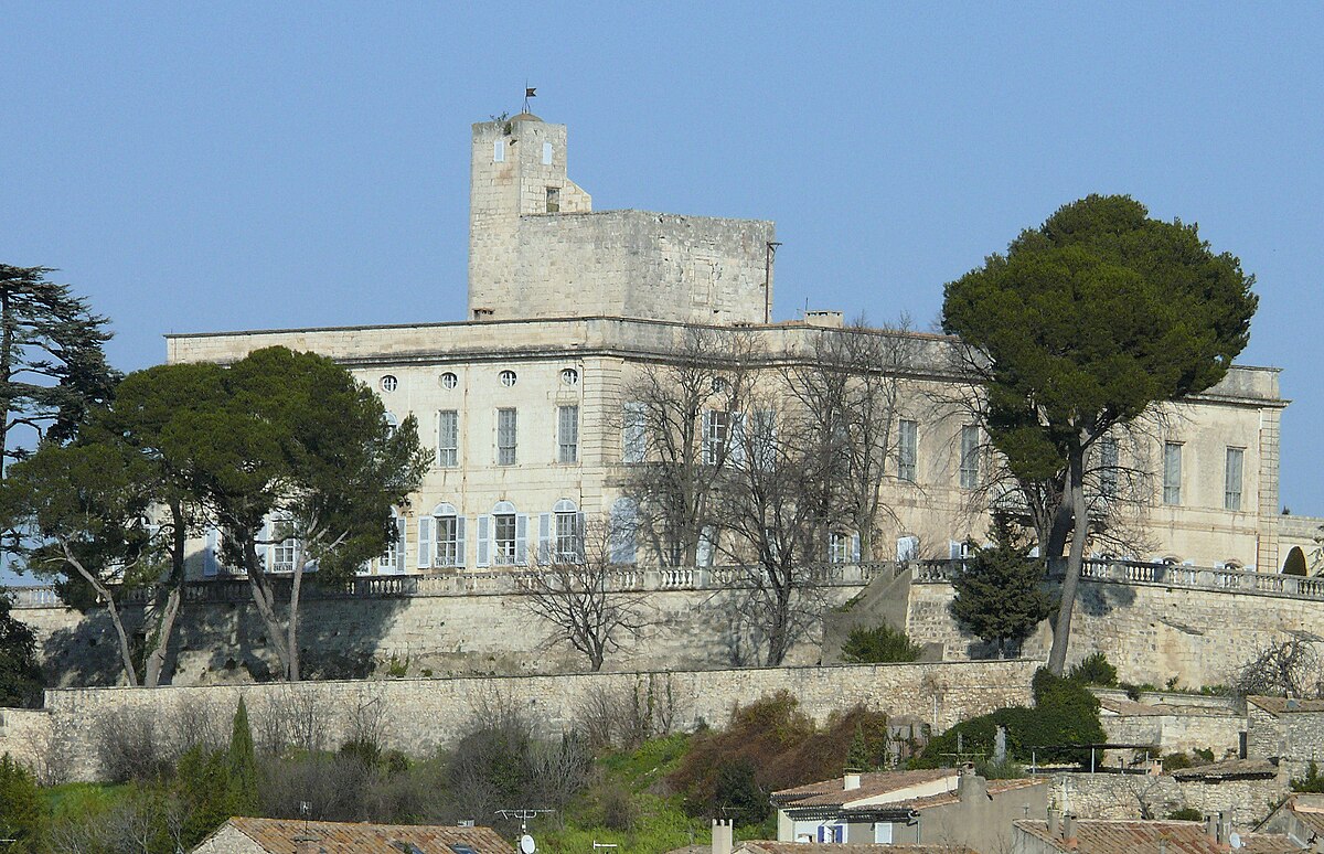 Découvrez Montfrin