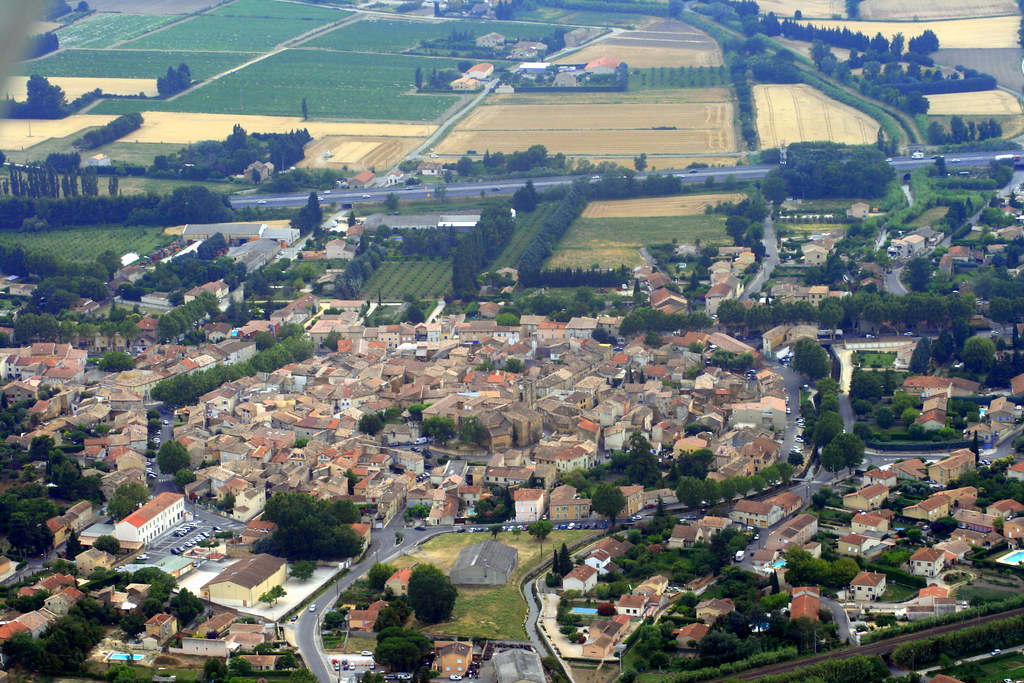 Découvrez Jonquières