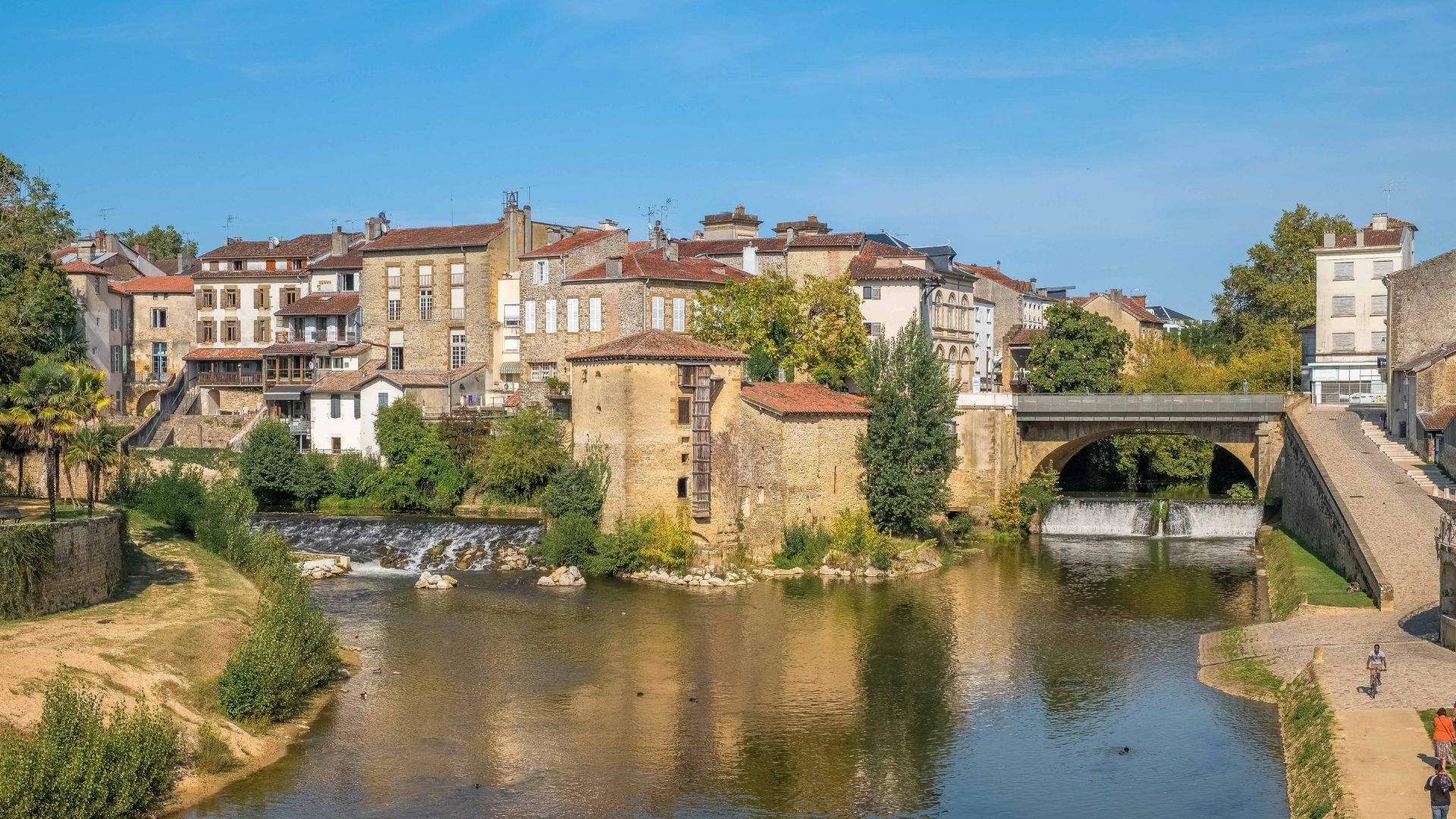 Mont-de-Marsan : Mon Regard d'Expert sur un Marché Immobilier en Pleine Lumière